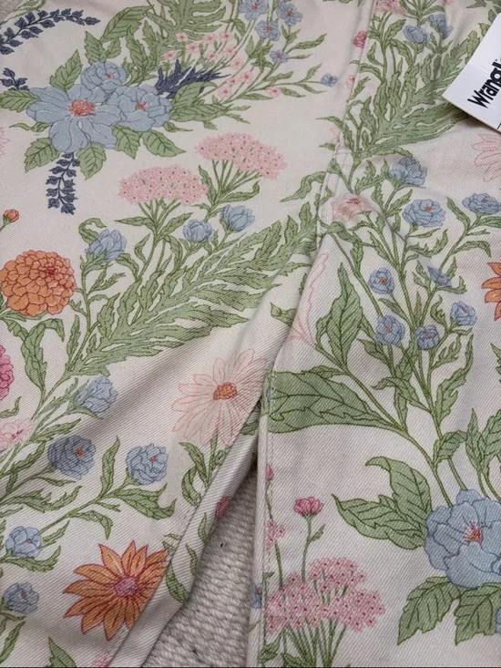NWT Wrangler wanderer 622 high rise flare floral Jean - Picture 6 of 10